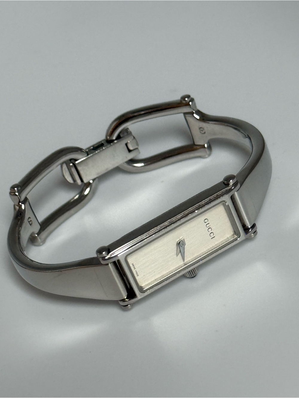 Gucci 1500L Vintage Stainless Steel Bangle Watch - Silver - Picture 2 of 6